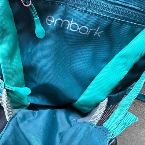 Embark 14L Hydration Backpack - Picture 2 of 4